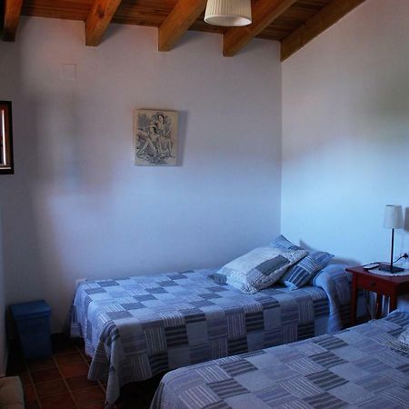 Casa Rural La Torre Альмонастер-ла-Реаль Экстерьер фото