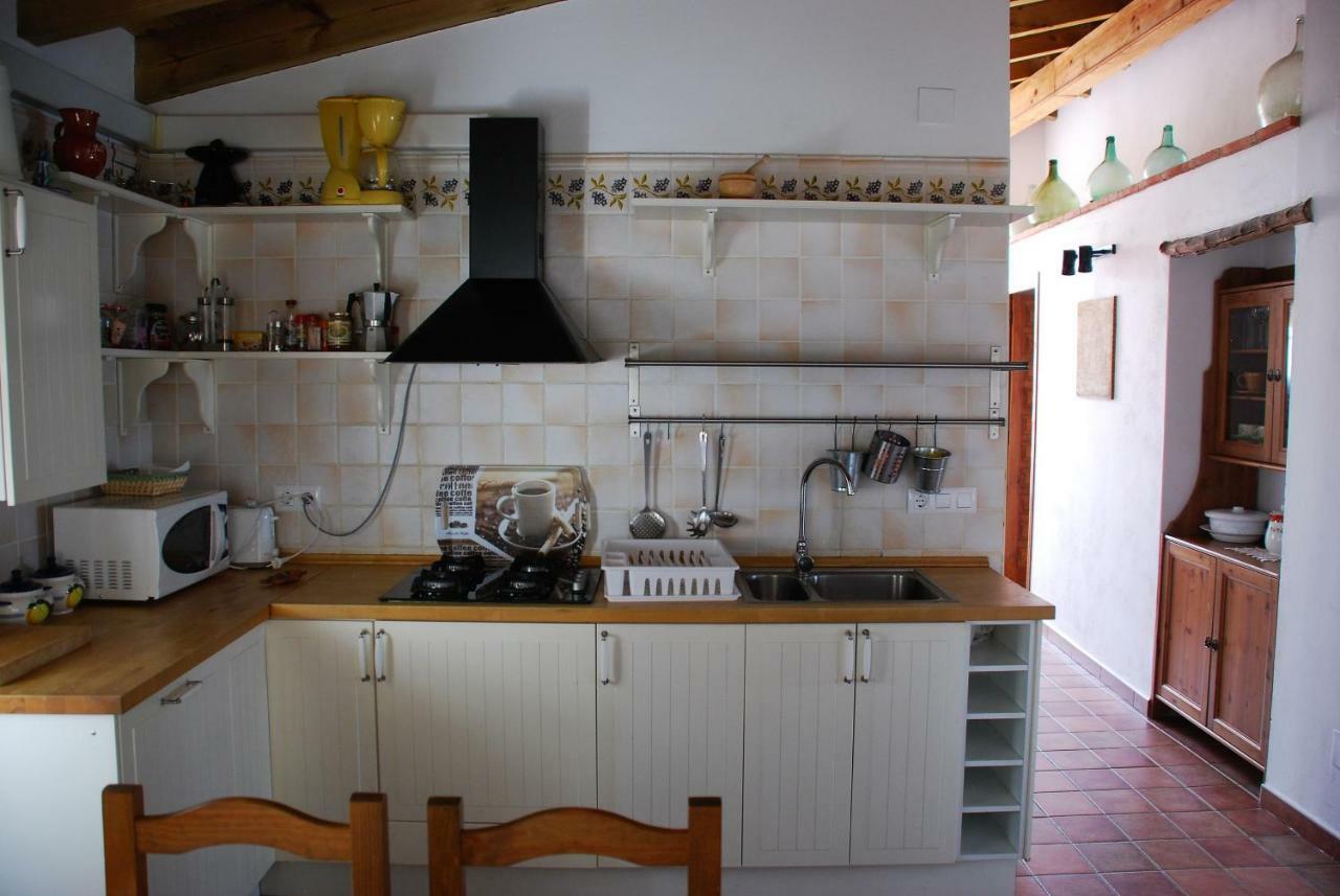 Casa Rural La Torre Альмонастер-ла-Реаль Экстерьер фото